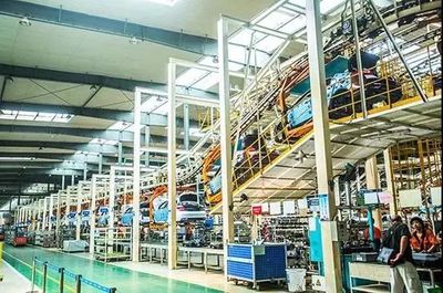 吉利汽车全国14家生产基地车型与产能布局全面盘点，新能源技术开发解析